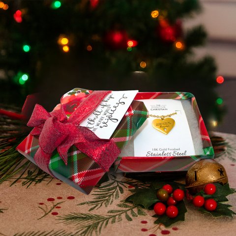 (Gift-wrapped) A Piece of My Heart Necklace - Gold