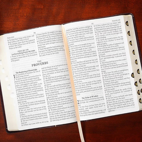 KJV Giant Print Maroon