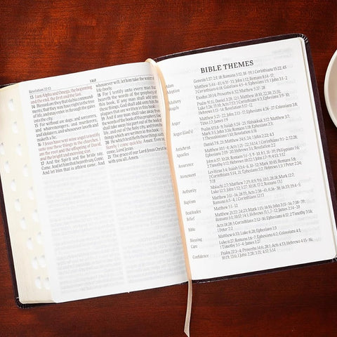 KJV Giant Print Maroon